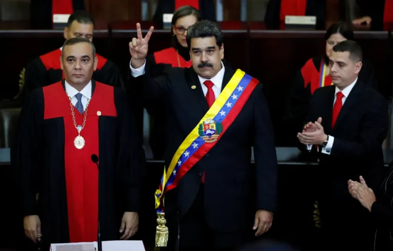 2019-01-10t163805z-2117936714-rc1a9eaf8700-rtrmadp-3-venezuela-politics