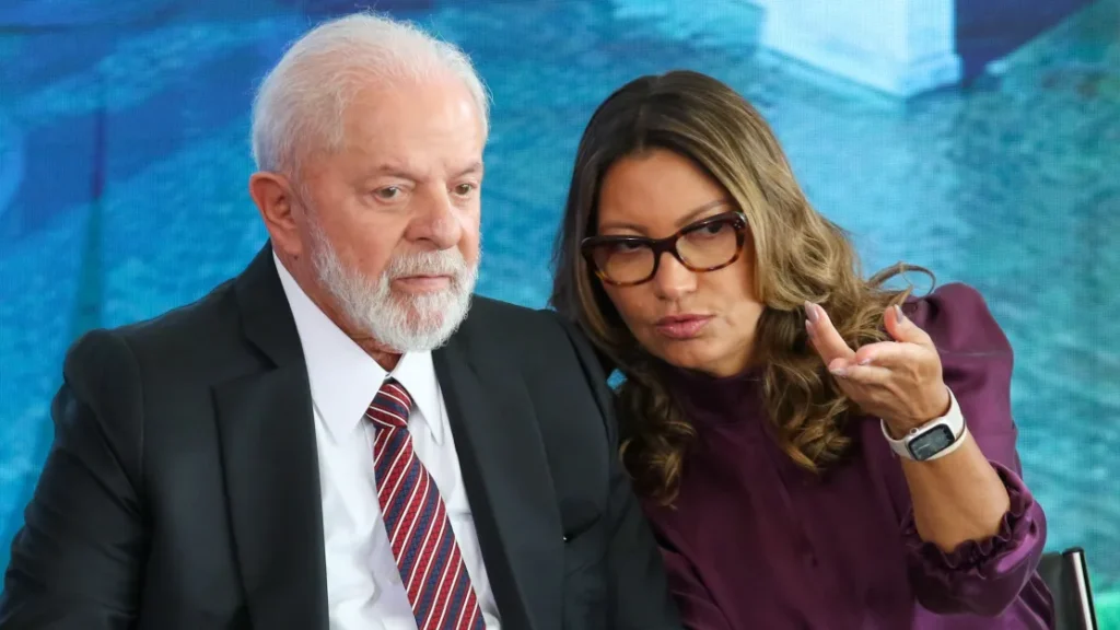 Decreto assinado por Lula amplia atuação de Janja no Gabinete Pessoal da Presidência com base em orientação da AGU.