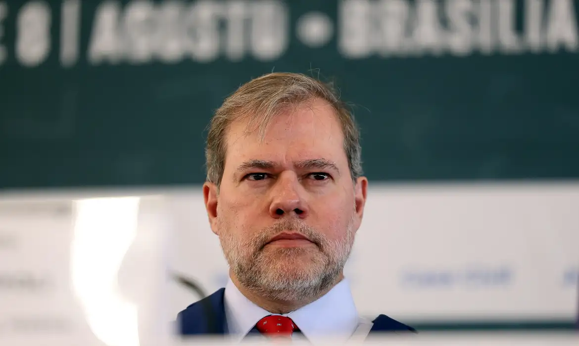 Toffoli dá sequência ao desmantelamento da Lava Jato e anula processos contra Palocci