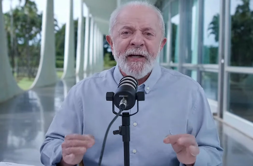 Lula diz que denúncia da PGR é “muito grave” e, se comprovada, única saída para Bolsonaro 'é ser preso'