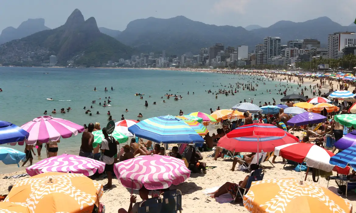 Brasil registra quase 1,5 milhão de turistas internacionais em janeiro