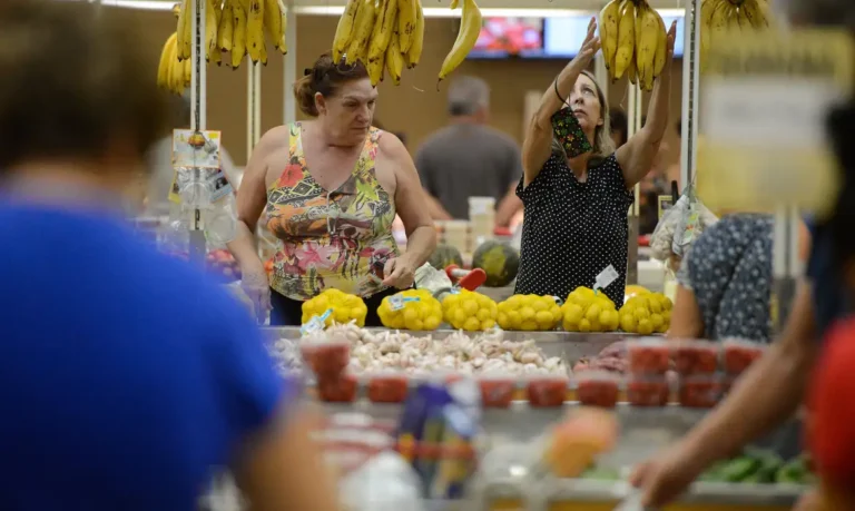 IBGE: Brasil registra maior inflação para abril desde 2022