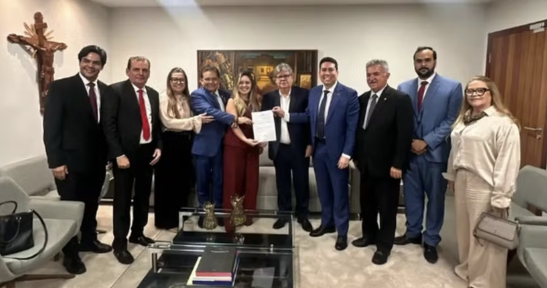 Filha do presidente da Assembleia Legislativa da Paraíba é nomeada para Tribunal de Contas; MP contesta