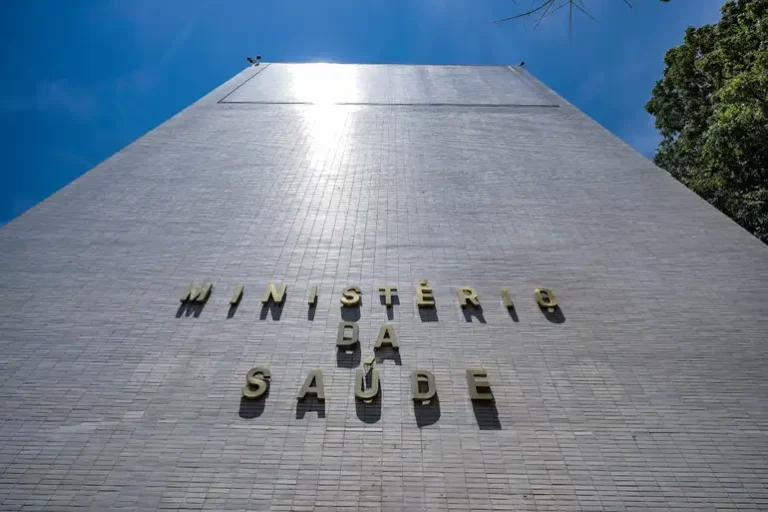 CGU aponta falhas em licitação de R$ 228 milhões da Saúde