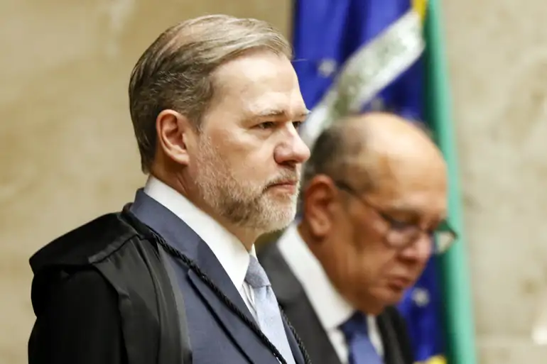 Dias Toffoli prorroga por seis meses o Regime de Recuperação Fiscal do Rio de Janeiro e mantém suspensão de multa da União