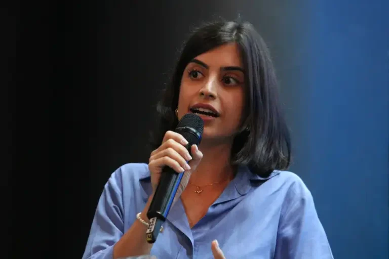 A mudança proposta por Tabata no PL da misoginia
