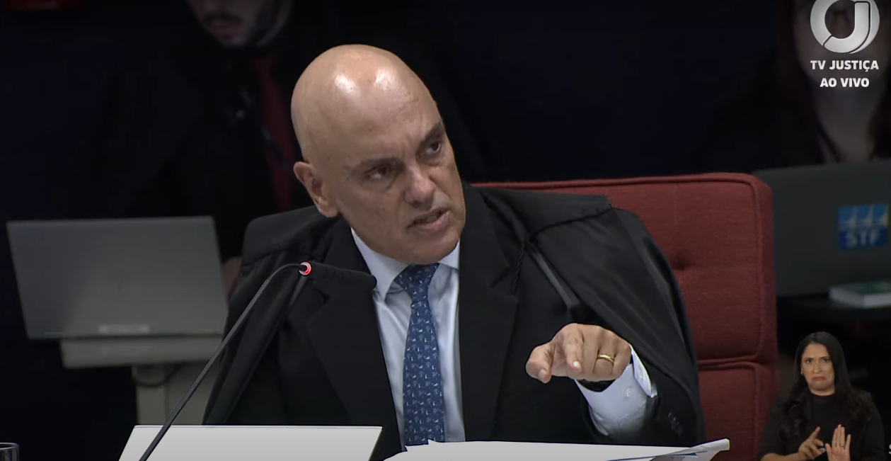 Moraes discursa do STF
