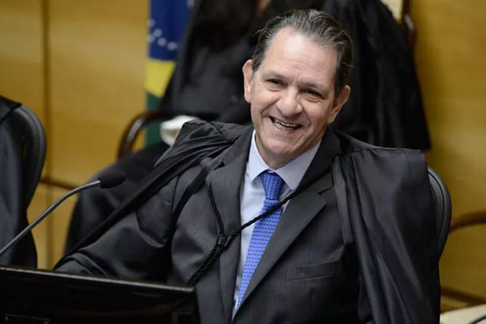 Ministro do STJ devolve celulares, carros, computadores e joias de desembargadores indiciados por corrupção