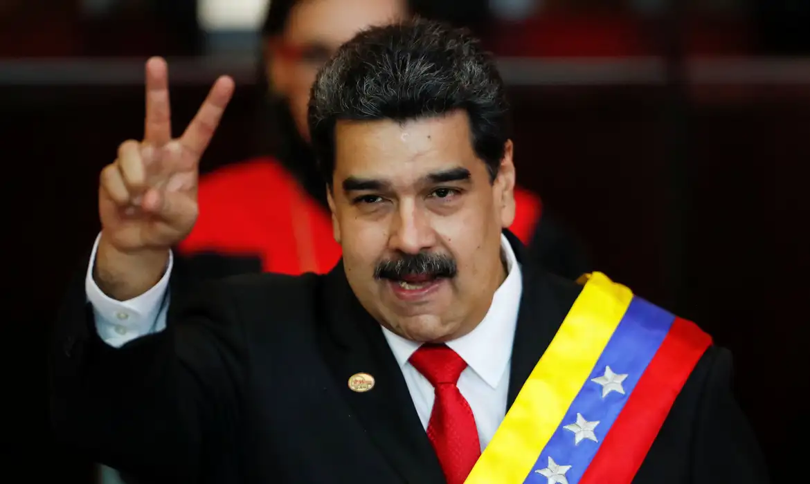 EUA oferece US$ por informações de Maduro