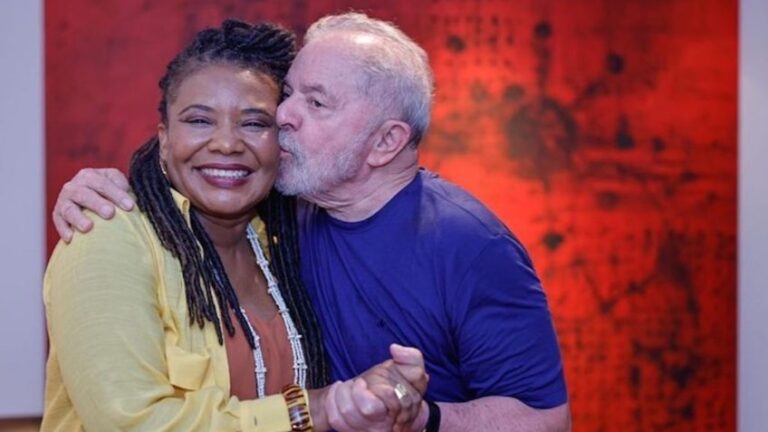 Exclusivo: gestão de Margareth Menezes beneficia poucos e grandes da cultura