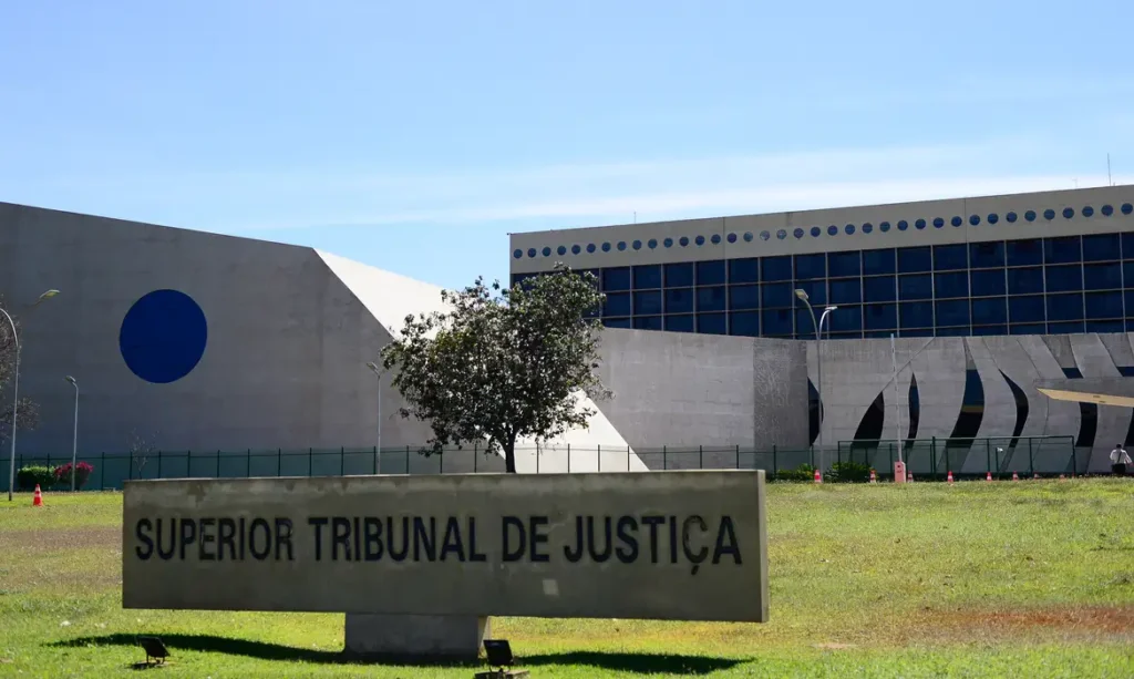 Site do STJ sofre tentativa de ataque hacker