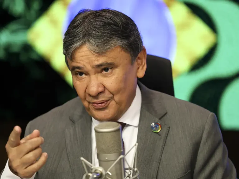 Lula tentará nova indicação ao STF após derrota de Messias, diz Wellington Dias