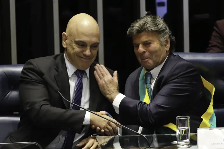 Luiz Fux pode mudar o destino de Jair Bolsonaro