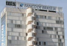 BRB diz que GDF avalia aporte para cobrir perdas com Banco Master após investigações e crise no DF.