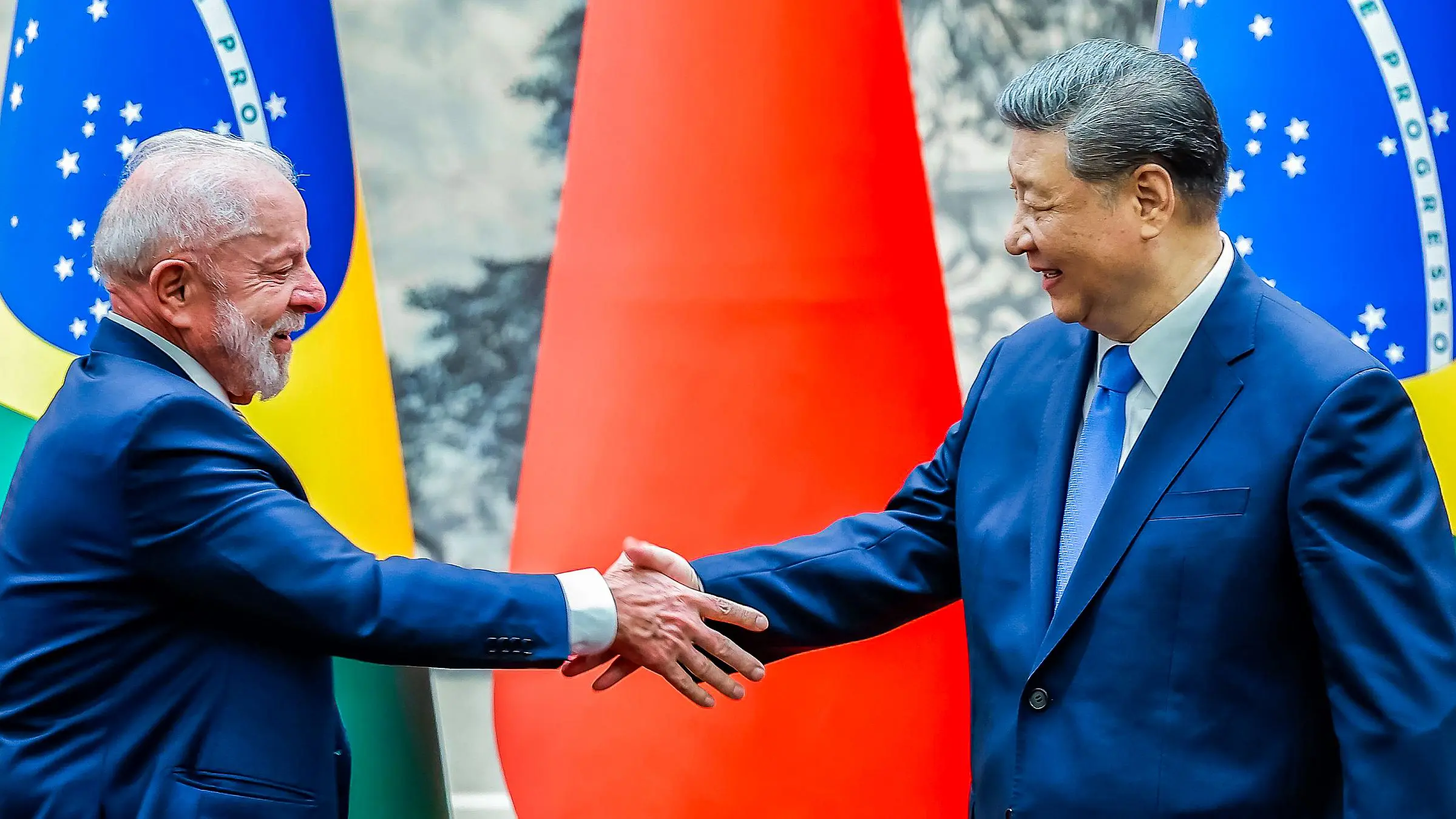 Lula justifica que quer atrair a China para desenvolver uma cadeia de suprimentos que fortaleça a infraestrutura de lançamentos espaciais em Alcântara