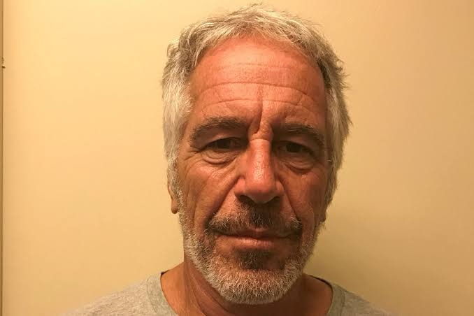 Documentos dos EUA apontam CPF ativo de Jeffrey Epstein no Brasil