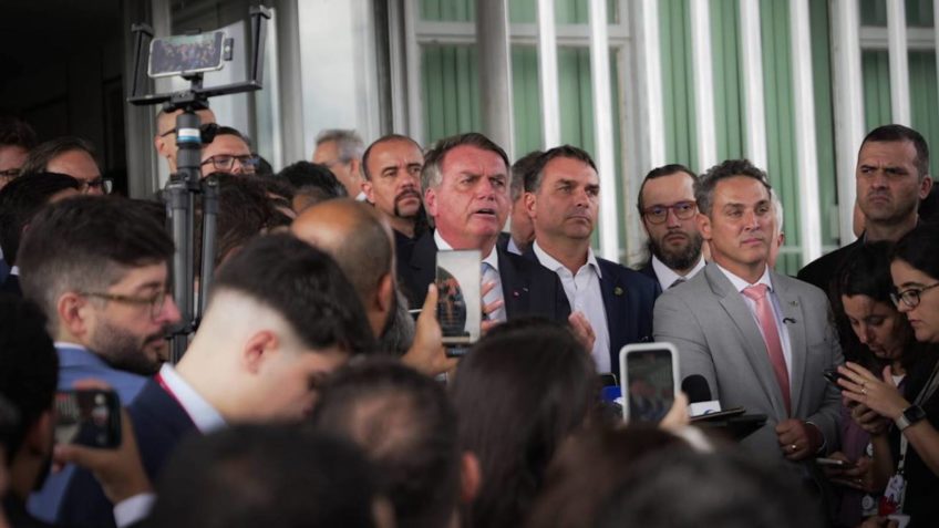 Bolsonaro coletiva