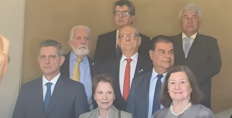 Senadores
