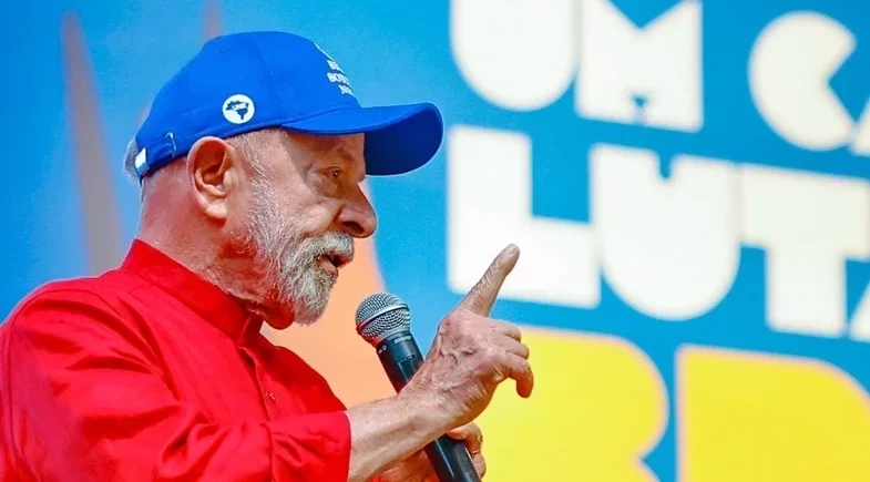 Governo Lula bloqueia mais R$ 1,4 bilhão e acumula R$ 12,1 bilhões em 2025. Ministérios das Cidades e Saúde foram os mais atingidos