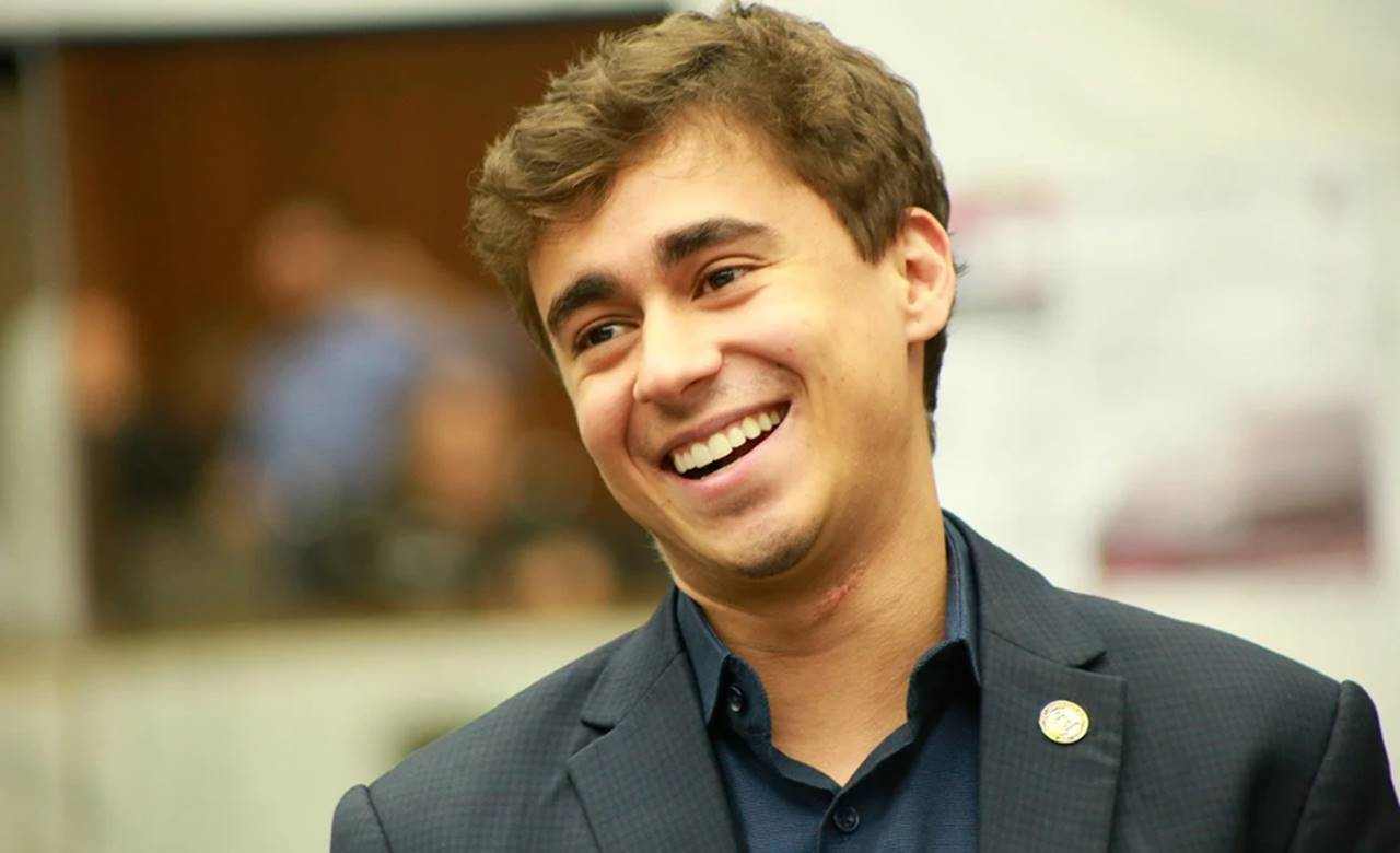 Deputado foi convidado pelo SBT News após evento com Moraes
