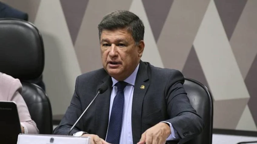 Senador Carlos Viana (Podemos-MG), presidente da CPMI.