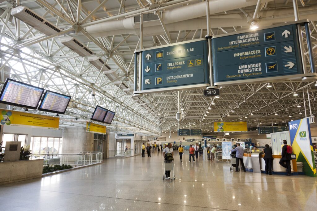 Setor aéreo não decola: Brasil perde passageiros e competitividade