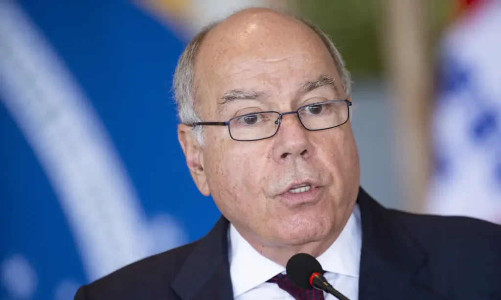 Mauro Vieira se reúne com Marco Rubio em Washington para negociar tarifaço imposto pelos EUA e sanções a autoridades brasileiras