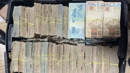 O prefeito é é suspeito de ligação com um servidor que foi alvo da PF em julho — com o servidor foram encontrados R$ 14 milhões em espécie no mês passado