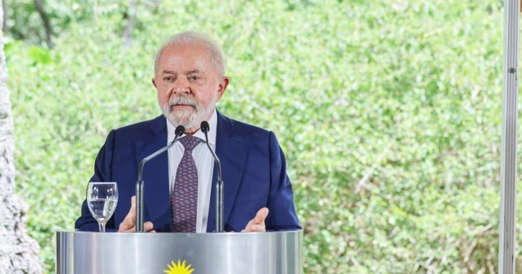 A declaração, no entanto, vem em meio a resultados que apontam aumento de gastos públicos e falta de medidas efetivas de contenção das despesas.