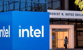 Trump diz ter acordo para governo americano comprar 10% da intel
