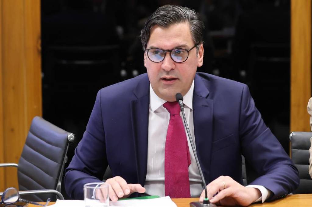 Isnaldo Bulhões (MDB-AL), relator do orçamento de 2026, propôs suplementação de fundo eleitoral após reunião de líderes da CMO (Comissão Mista de Orçamento) - Marina Ramos/Câmara dos Deputados