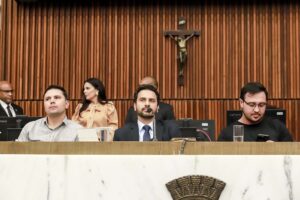 Vereadores Jalyson, Uner Augusto e Pablo Almeida, do PL-MG.