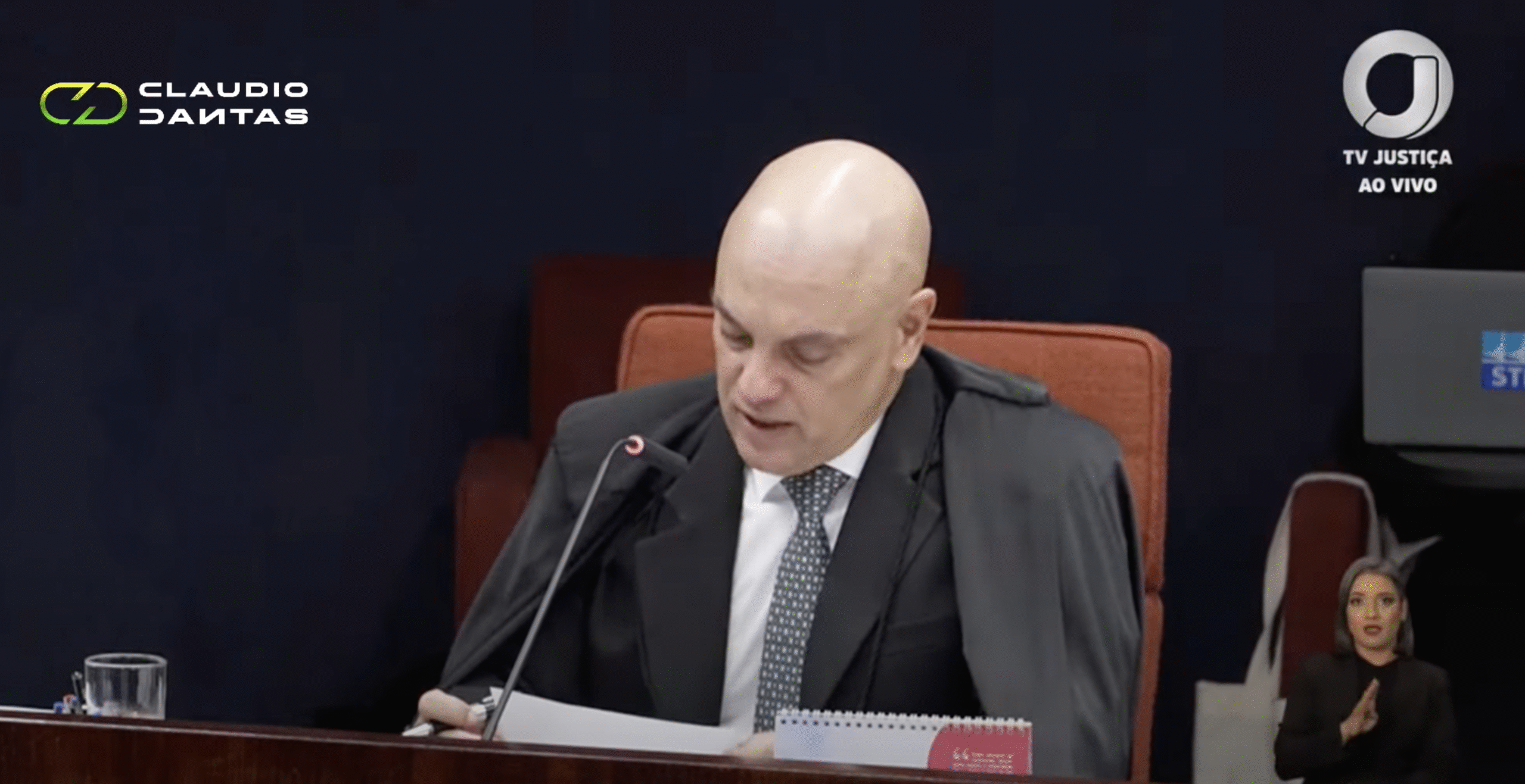 O ministro Alexandre de Moraes, do Supremo Tribunal Federal (STF), deu início ao julgamento dos réus do Núcleo 4 da trama golpista