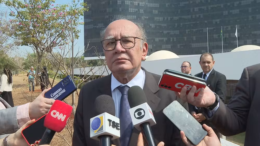 Em entrevista á jornalistas, Gilmar Mendes fala sobre PEC da Blindagem, anistia e sanções dos EUA