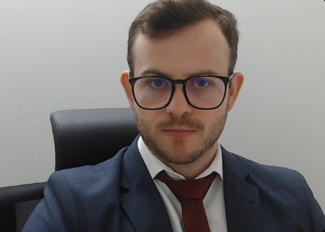 Assessor da PGR, Felipe Alexandre Wagner é suspeito de enviar informações internas da procuradoria para investigados. Foto. Reprodução.
