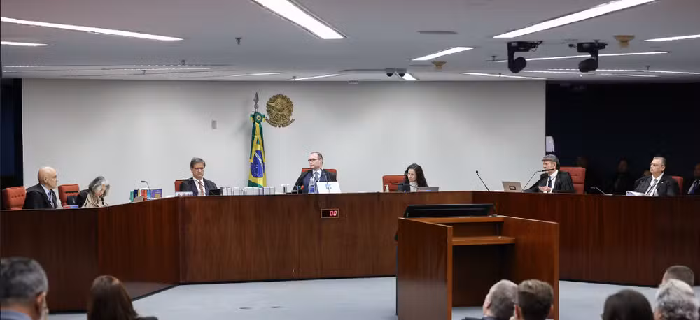 STF condena sete réus do Núcleo 4 por crimes ligados à desinformação durante atos de 8 de janeiro de 2023; militares seguem para julgamento