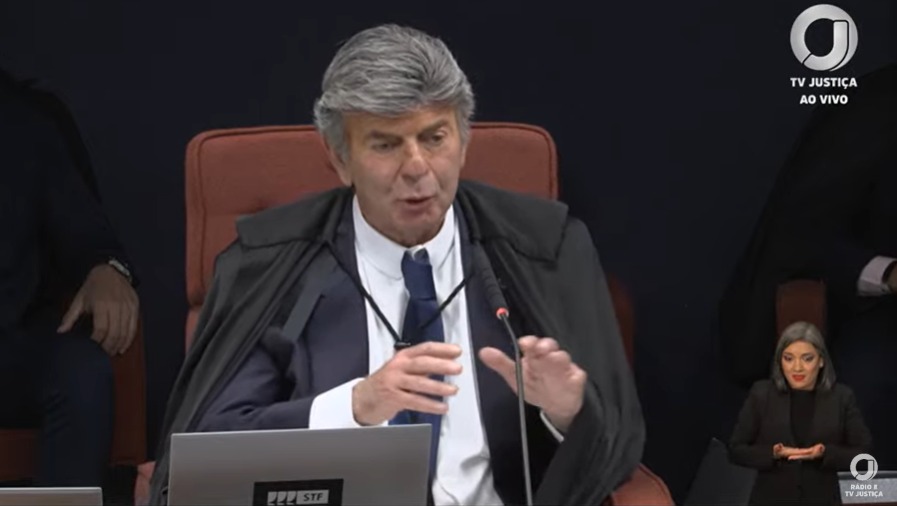 Ministro Luiz Fux sugere envio do processo à primeira instância e nulidade da ação penal