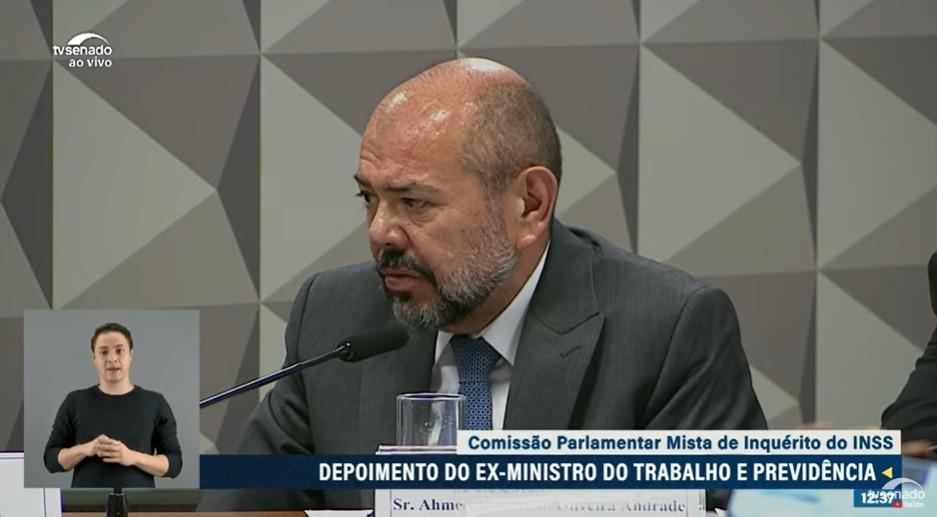 Em depoimento à CPMI do INSS, ex-ministro de Bolsonaro José Carlos Oliveira disse que só tomou conhecimento dos descontos ilegais em aposentadorias após a Operação Sem Desconto