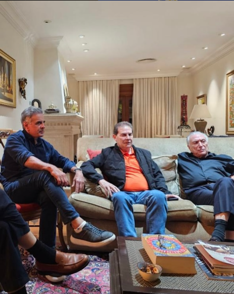 Aecio-Paulinho-Temer