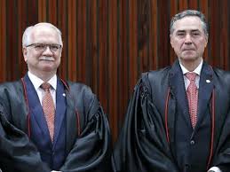 Luís Roberto Barroso conclui presidência do STF com decisões controversas; Edson Fachin assume com perfil técnico e desafios políticos