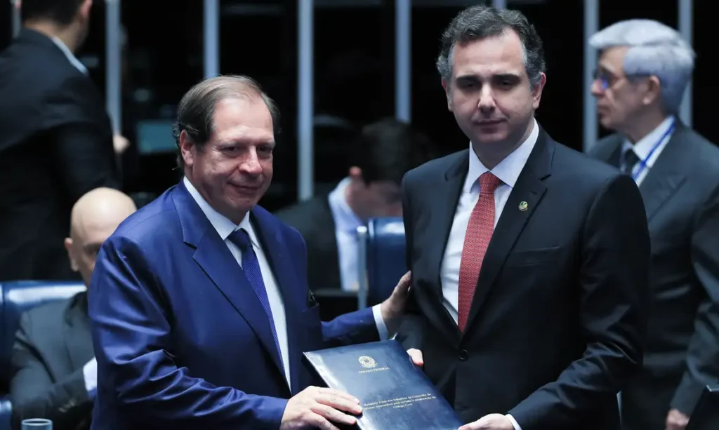 Comissão de juristas entrega proposta de novo Código Civil a Pacheco