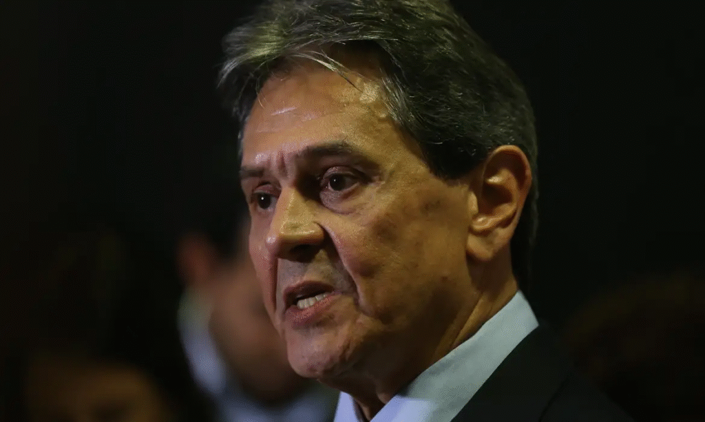 A CPMI do INSS vai pautar o requerimento para ouvir Frei Chico nesta quinta-feira, em meio às investigações que apontam desvios de recursos e ligações com um esquema de benefícios irregulares foto: Agência Brasil