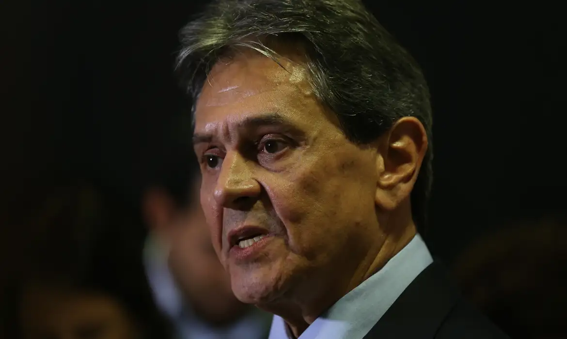 A CPMI do INSS vai pautar o requerimento para ouvir Frei Chico nesta quinta-feira, em meio às investigações que apontam desvios de recursos e ligações com um esquema de benefícios irregulares foto: Agência Brasil