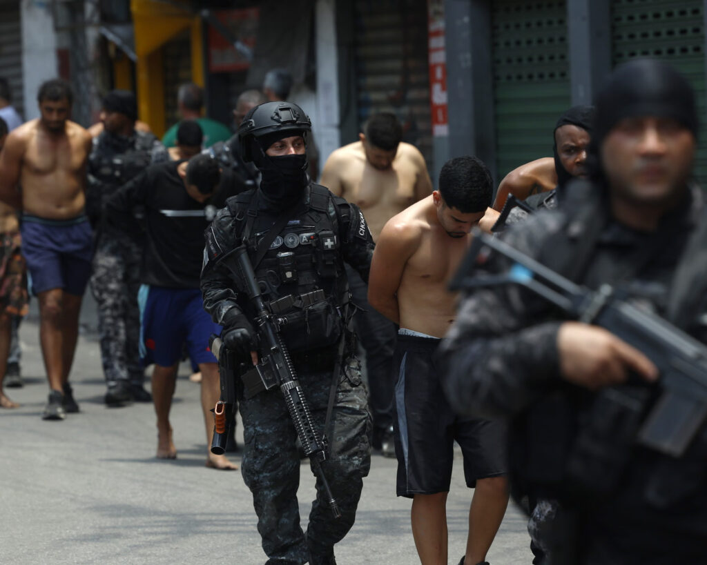Pesquisa Ibespe mostra que 76,3% dos brasileiros atribuem o crime à escolha pessoal e só 10,4% culpam fatores sociais