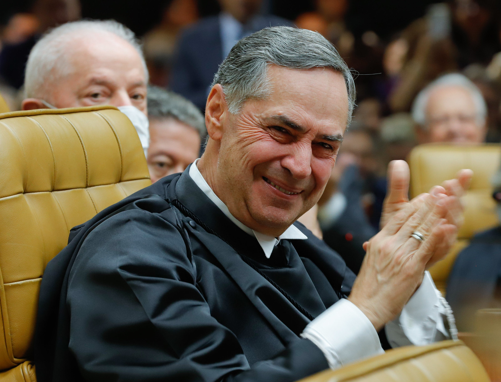 A poucos dias de concluir seu mandato como presidente do Supremo Tribunal Federal (STF), o então ministro Luís Roberto Barroso assinou uma resolução que modifica pontos sensíveis das regras de sigilo processual na Corte.