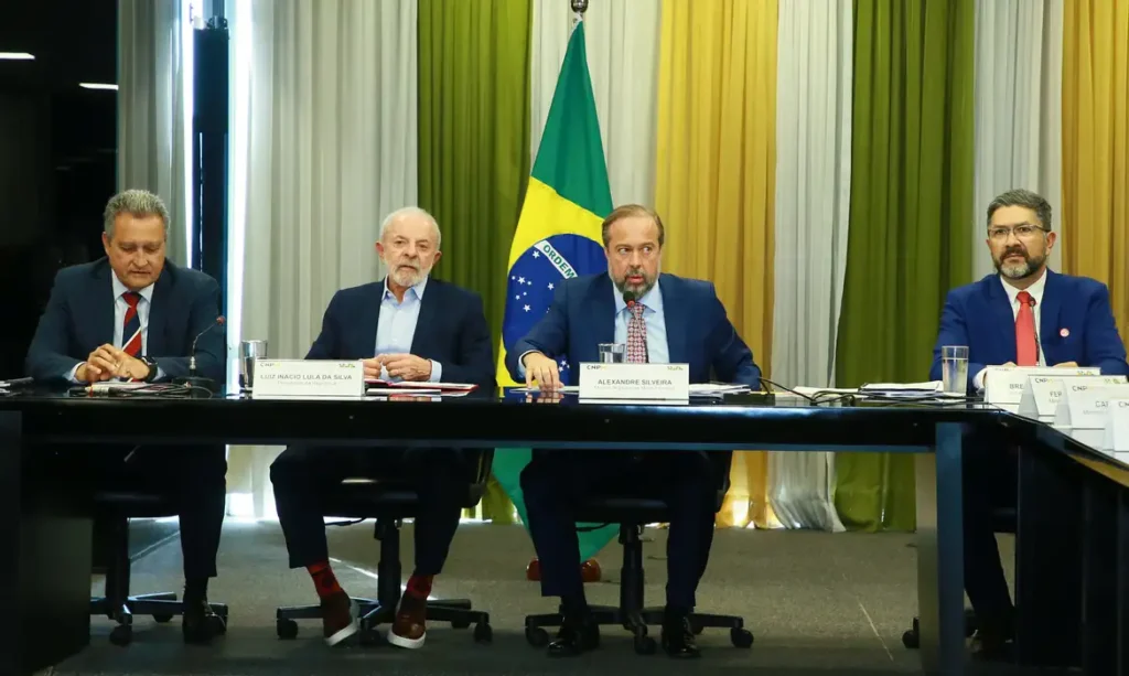 lula-minerais críticos