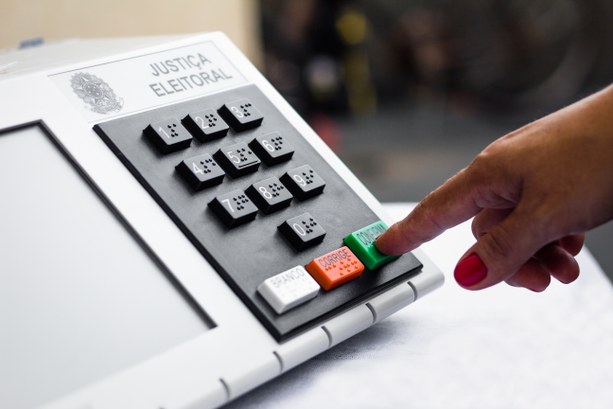 STF TSE fará testes de segurança em dezembro para garantir integridade das urnas eletrônicas nas eleições de 2026. TSE fará testes de segurança em dezembro para garantir integridade das urnas eletrônicas nas eleições de 2026. TRE-GO