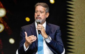 IR: Deputado Arthur Lira