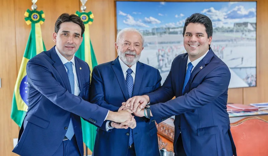 Três ministros foram exonerados para votar a MP 1303, que substituía o aumento do IOF, mas dois não conseguiram participar. O governo perdeu a votação e a medida perdeu validade na Câmara.