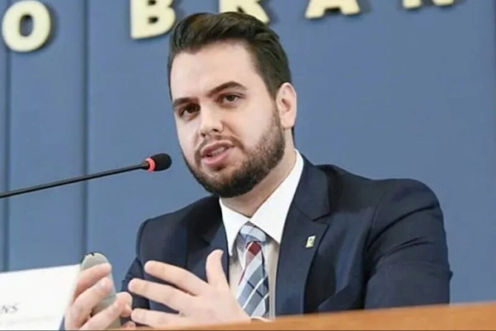 Réu no STF, Filipe Martins inicia vaquinha para pagar advogados nos EUA e custear despesas judiciais do processo sobre tentativa de golpe. Foto: Reprodução